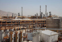 Oil Climbs Toward $110 as Iran Threatens to Strike Gulf Refineries After South Pars Hit